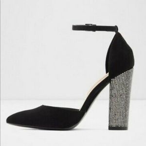 ALDO Women’s suede shoes size 8 NEW no box.   #20